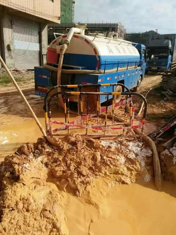 巴里坤工地淤泥清淤