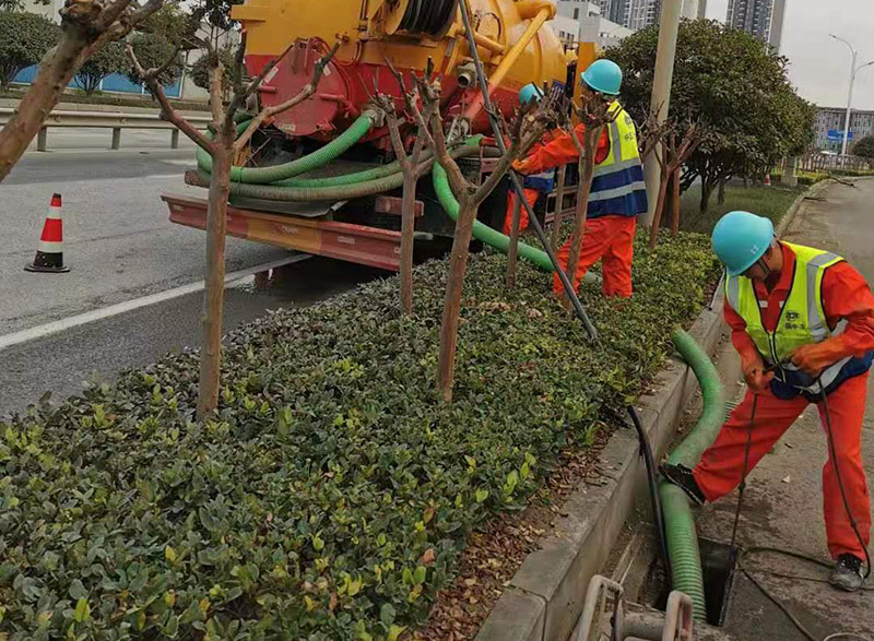 巴里坤市政管道清淤